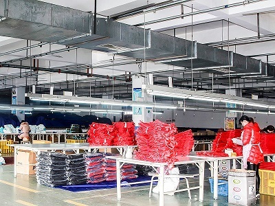 實(shí)地考察箱包加工廠的關(guān)鍵要點(diǎn)與注意事項(xiàng)