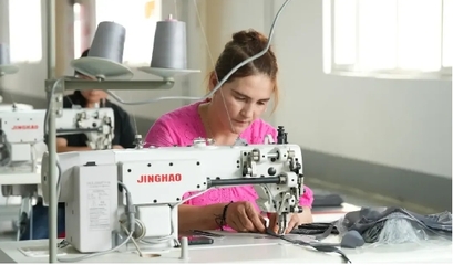 江西企業(yè)落戶(hù)阿克陶，助力箱包產(chǎn)業(yè)升級(jí)